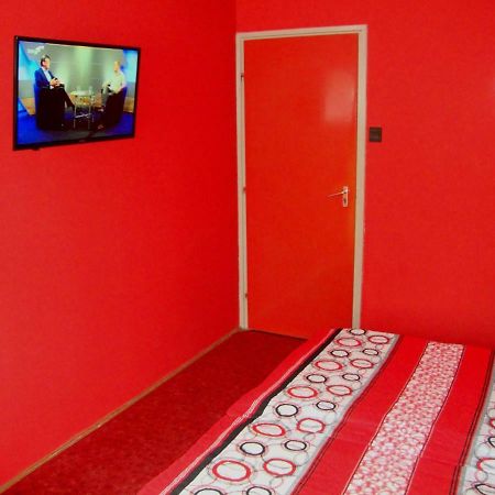 Gyöngyvirág Vendégház Apartamento Balatonboglár Exterior foto