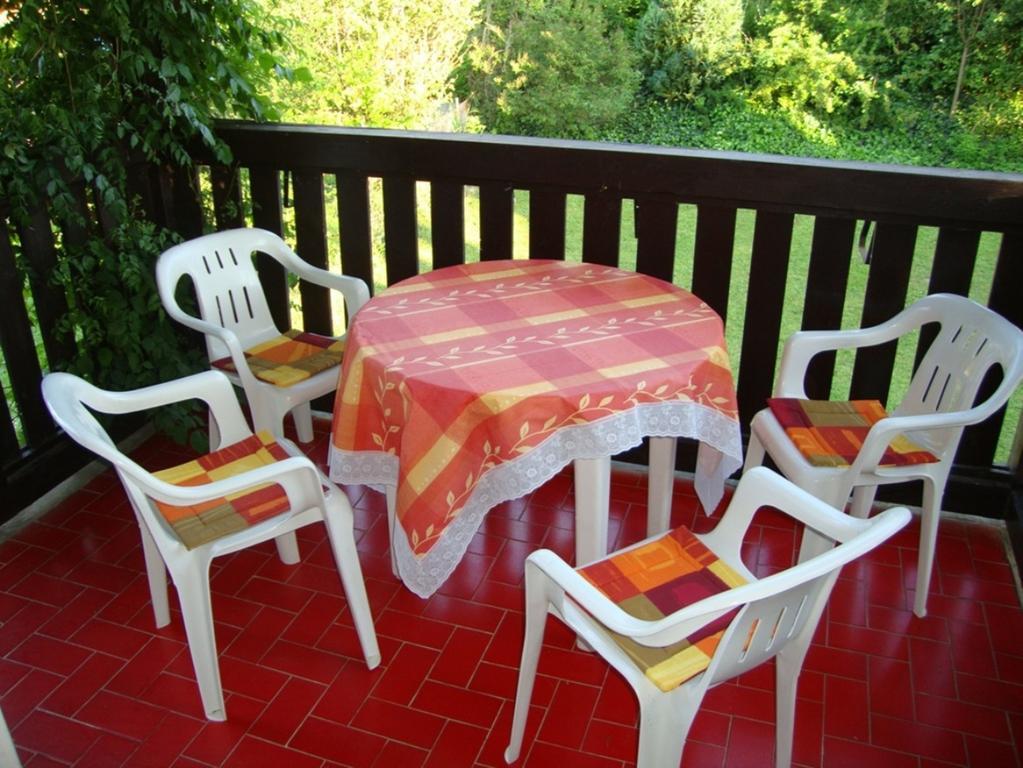 Gyöngyvirág Vendégház Apartamento Balatonboglár Quarto foto