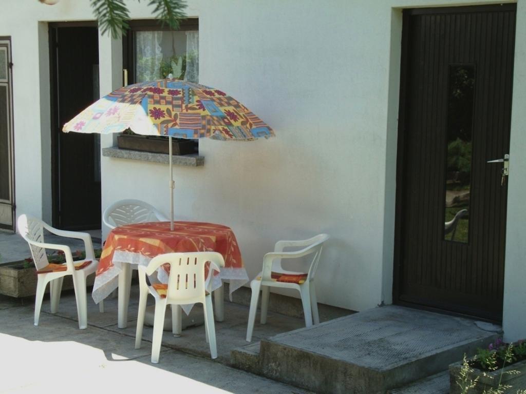 Gyöngyvirág Vendégház Apartamento Balatonboglár Quarto foto